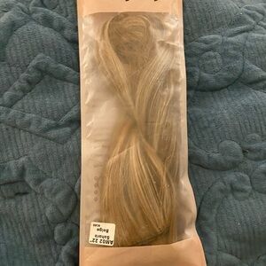 Sleek Blonde Hair Extension